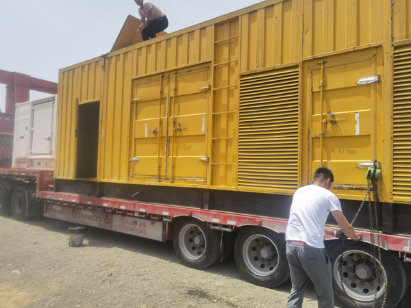 巴里坤发电机出租100KW发电机需要什么规格的电缆线?