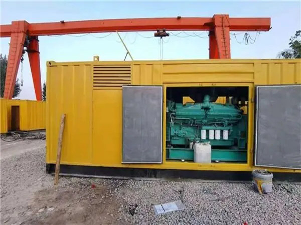 巴里坤冬季低温环境下，500KW发电机组应该选择什么类型的启动电瓶？